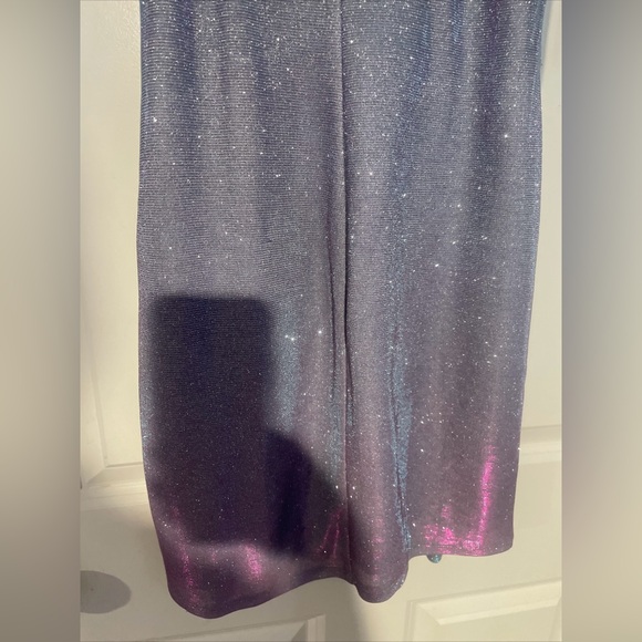 Multichrome short cocktail dress. - Picture 4 of 4